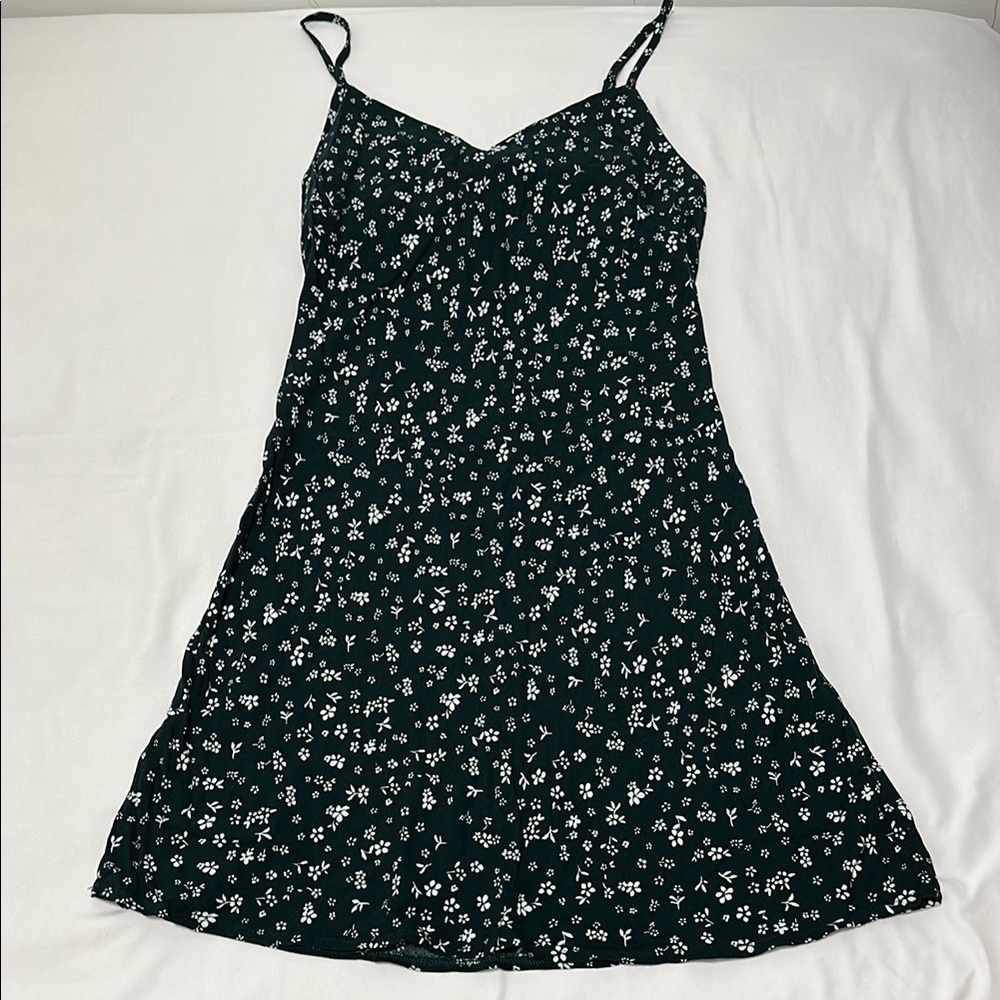 PACSUN Green Floral Mini Dress (size M)
